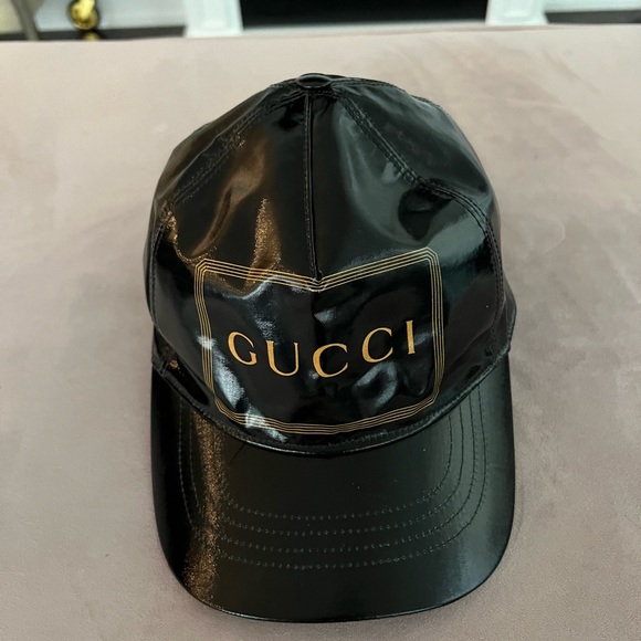 Medium-sized Gucci cap in excellent condition, a unisex accessory. - Picture 2 of 2